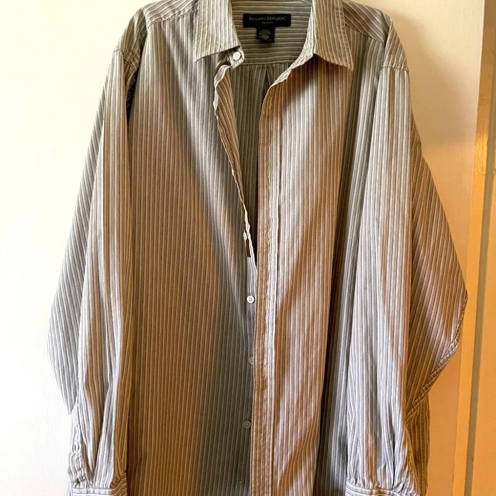 Banana Republic Button Down